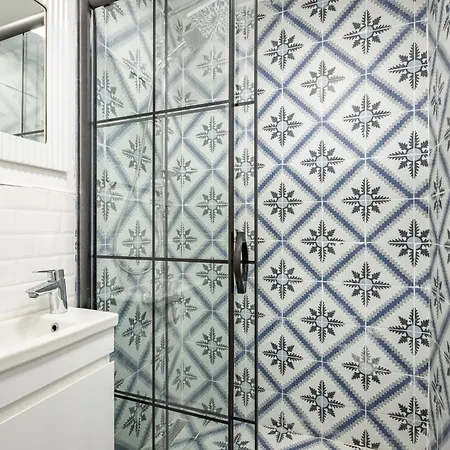 Balat Apartments-orange And Blue *