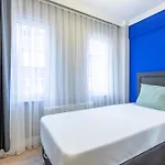 Balat Apartments-orange And Blue Lejlighed *