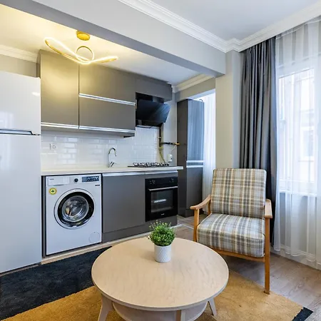 Balat Apartments-orange And Blue דירה איסטמבול